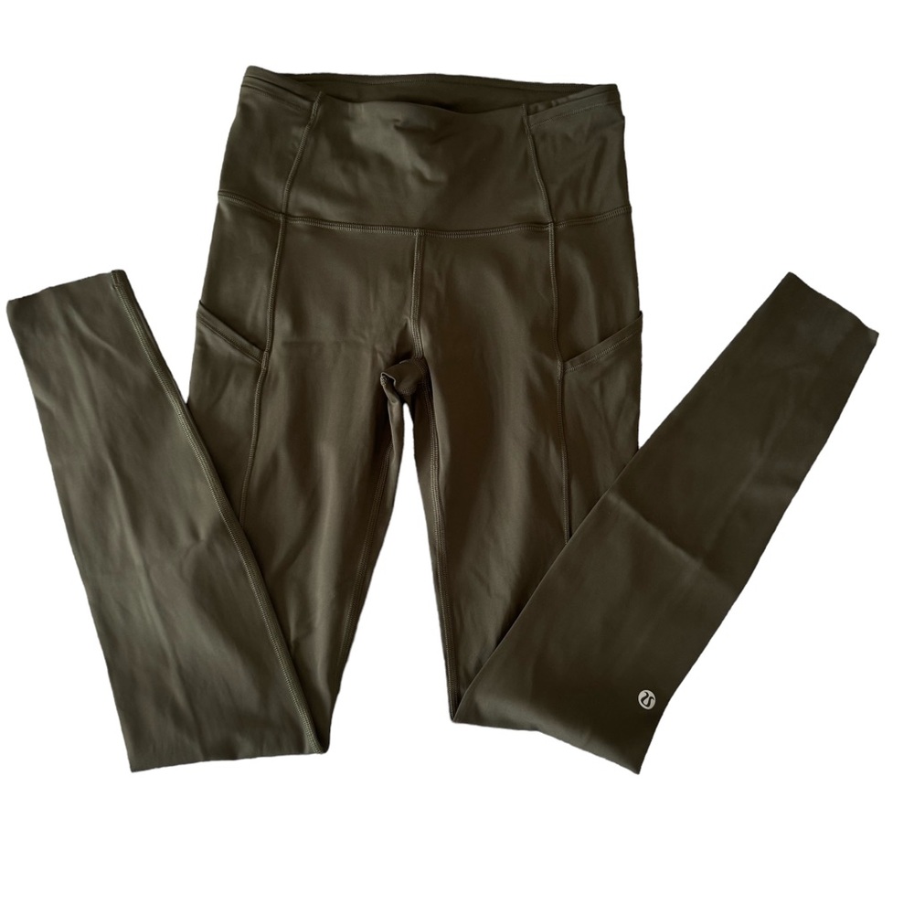 Lululemon Winder Train High Rise With Pockets size 4.